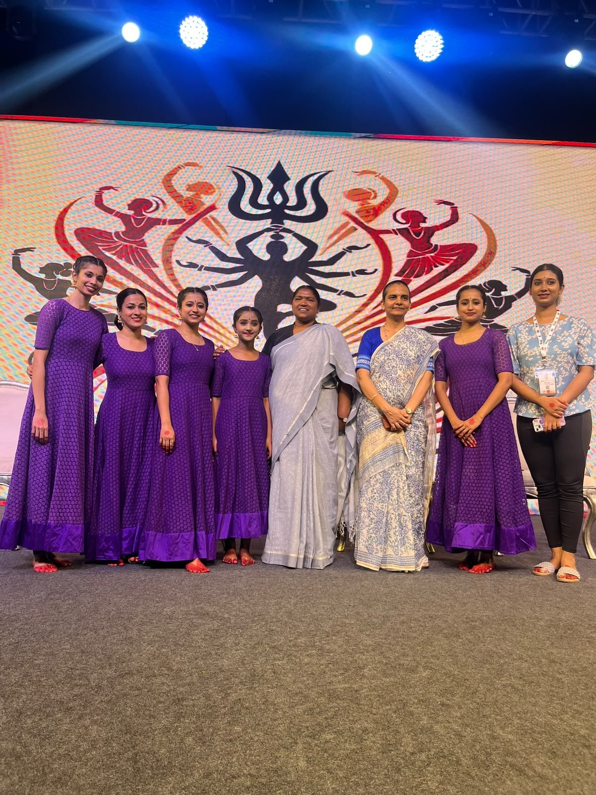 Indian Shakti dancers - On the Big Stage